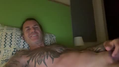 Snapshot of lelehot1 chatting on February 2026 04:09:01 AM lelehot1 online show from February 2026 04:09:01 AM