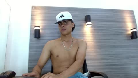lelehott01 online show from July 2026 10:17:02 AM