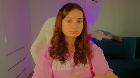 Snapshot of lelia_vibe chatting on September 2025 02:52:02 PM Lelia online show from September 2025 02:52:02 PM