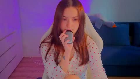 Snapshot of lelia_vibe chatting on September 2025 02:11:01 PM Lelia online show from September 2025 02:11:01 PM