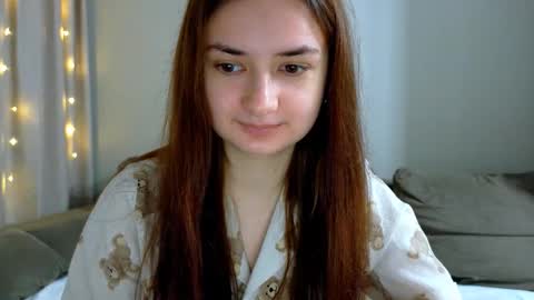 Snapshot of lelia_vibe chatting on October 2025 04:14:01 AM Lelia online show from October 2025 04:14:01 AM