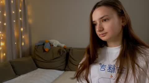 Snapshot of lelia_vibe chatting on February 2026 07:17:02 PM Lelia online show from February 2026 07:17:02 PM