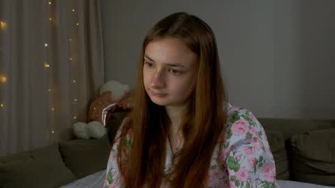 Lelia online show from May 2026 06:27:02 PM