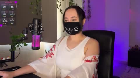 Snapshot of lemi_peachy chatting on November 2025 09:47:02 AM Lemi online show from November 2025 09:47:02 AM