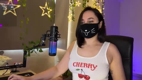Snapshot of lemi_peachy chatting on November 2025 10:05:01 AM Lemi online show from November 2025 10:05:01 AM