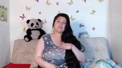 Snapshot of lena_turner_ chatting on February 2026 02:43:01 PM Lena online show from February 2026 02:43:01 PM