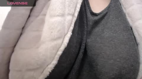 lenagolden online show from December 2024 03:30:01 PM