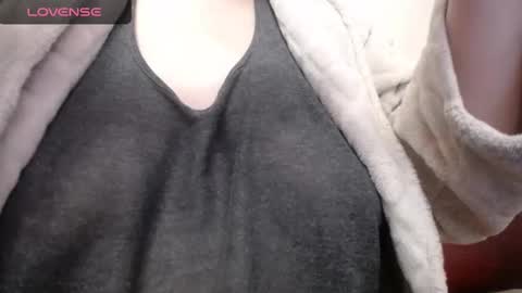 lenagolden online show from January 2025 01:42:01 PM