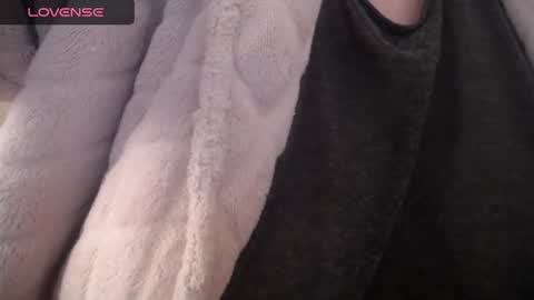 lenagolden online show from February 2025 11:28:02 AM