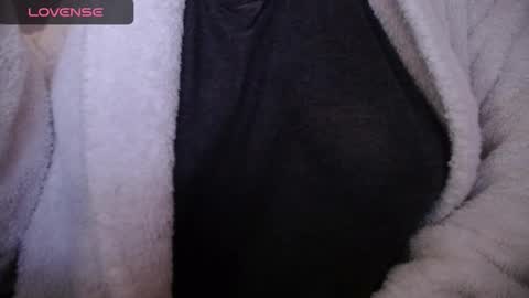 lenagolden online show from October 2025 01:34:01 PM