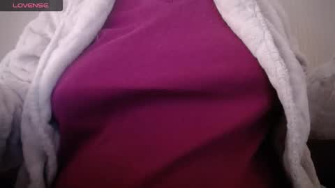 lenagolden online show from February 2026 07:48:02 AM