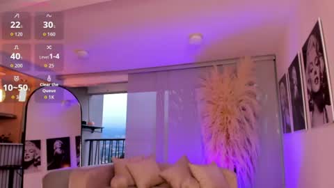 Snapshot of lennercollins_ chatting on June 2026 11:01:02 AM Lenner INDEPENDENT MODEL online show from June 2026 11:01:02 AM