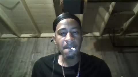 Snapshot of leo199984 chatting on September 2025 03:28:01 AM leo199984 online show from September 2025 03:28:01 AM