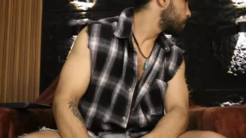 Leo  Diaz online show from May 2026 12:08:02 AM