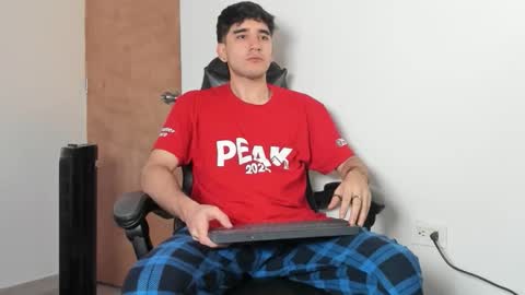 Leo Jones online show from December 2025 02:34:01 PM