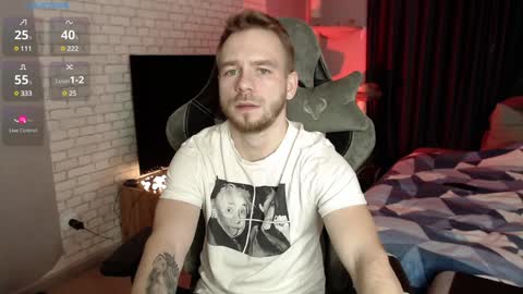 Snapshot of leo_stephens chatting on February 2025 12:57:02 PM leo_stephens online show from February 2025 12:57:02 PM