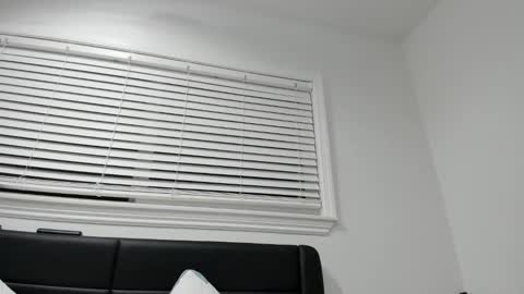 leo_wildd online show from September 2025 10:38:02 AM