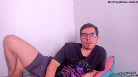 Snapshot of leoandviolet chatting on December 2024 02:22:01 PM Carlos Alissa. Help us to reach 100 likes online show from December 2024 02:22:01 PM