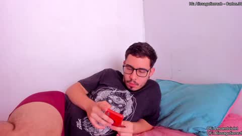 Snapshot of leoandviolet chatting on January 2025 02:47:02 PM Carlos Alissa. Help us to reach 100 likes online show from January 2025 02:47:02 PM