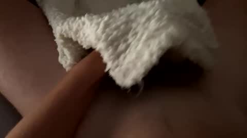 Snapshot of leocwell chatting on October 2025 02:08:02 AM LeoC online show from October 2025 02:08:02 AM