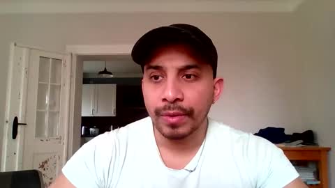 leohillmann online show from March 2026 08:51:02 AM