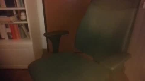 Snapshot of leom92 chatting on April 2026 11:57:02 PM leom92 online show from April 2026 11:57:02 PM