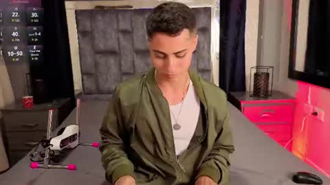 leomonnroe online show from July 2026 08:11:01 PM