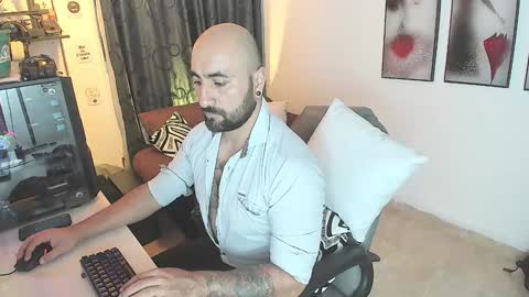 Leon online show from January 2025 08:58:01 AM