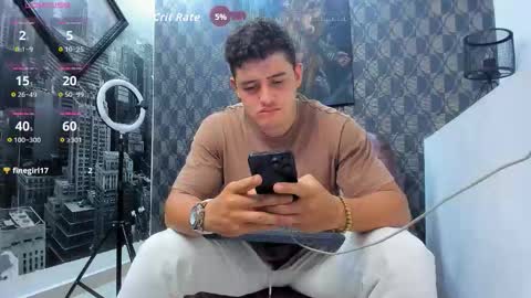 Snapshot of leon_ssmoron chatting on December 2025 01:25:02 AM Leon Smoron online show from December 2025 01:25:02 AM