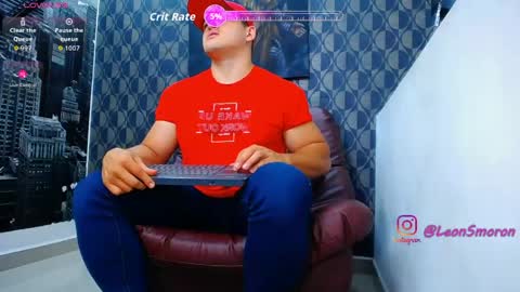 Leon Smoron online show from May 2026 02:09:02 AM