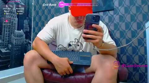 Leon Smoron online show from July 2026 12:45:01 AM
