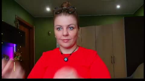 Leona tracie online show from July 2026 06:47:01 PM