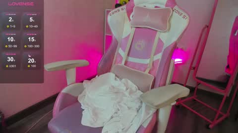 Snapshot of leona_williams chatting on February 2025 11:55:01 AM leona_williams online show from February 2025 11:55:01 AM