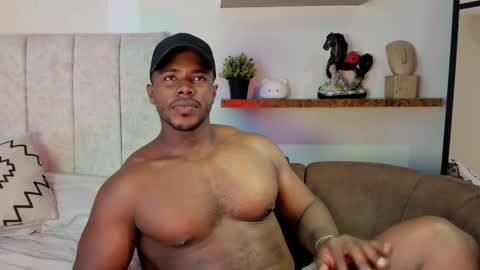 Snapshot of leonardo_jones1 chatting on February 2026 06:55:02 PM Leandro jones online show from February 2026 06:55:02 PM