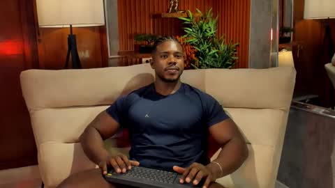 Snapshot of leonardo_jones1 chatting on February 2026 12:22:02 AM Leandro jones online show from February 2026 12:22:02 AM