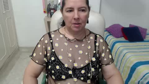 leonela   online show from May 2026 03:13:01 AM