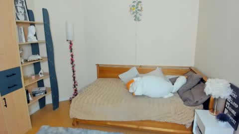 Alice online show from March 2026 07:35:01 PM