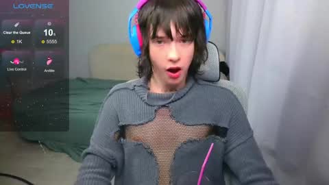 leonkissboy online show from May 2026 07:42:02 PM