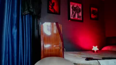 Snapshot of leonnardojaramillo chatting on April 2026 09:04:01 AM Lenardo jaramillo online show from April 2026 09:04:01 AM