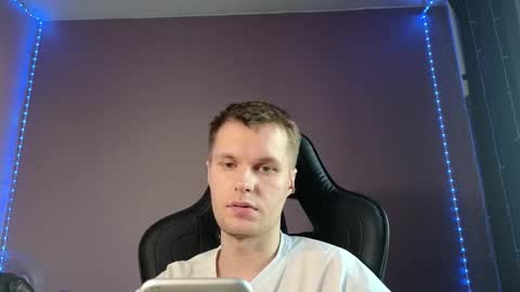 Leon online show from March 2025 09:58:02 AM