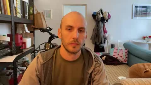 Leon online show from October 2025 01:50:01 PM