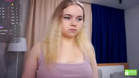 Snapshot of leotafredericks chatting on January 2026 05:54:02 AM Hello everyone Im Lora Its my first day Were going to have fun together online show from January 2026 05:54:02 AM