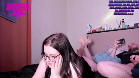 Snapshot of leshaandmargosha chatting on January 2026 10:19:02 PM leshaandmargosha online show from January 2026 10:19:02 PM