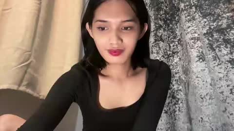 Trisha18 online show from February 2025 02:10:01 PM