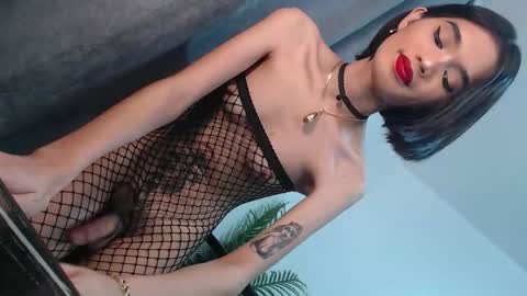 Trisha18 online show from September 2025 05:06:02 AM