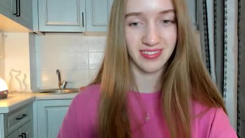  LESLIE   online show from October 2025 06:30:01 PM