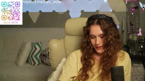 LeslieKorfs online show from November 2025 10:23:01 PM