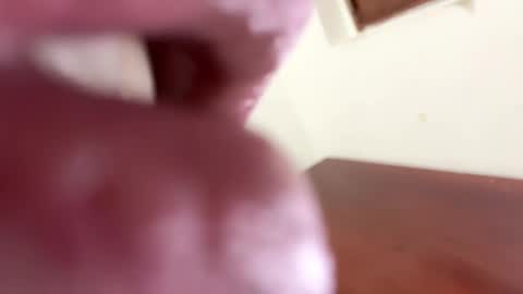 Snapshot of lessiasfantasy chatting on January 2025 01:56:01 AM lessiasfantasy online show from January 2025 01:56:01 AM