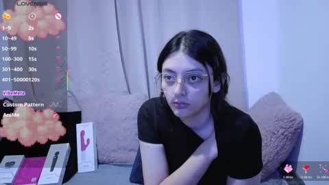 lessliee online show from June 2026 08:12:02 AM