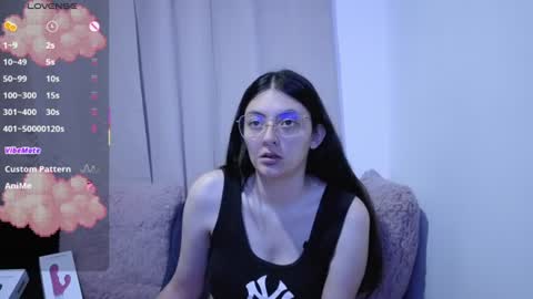 lessliee online show from June 2026 07:22:02 AM
